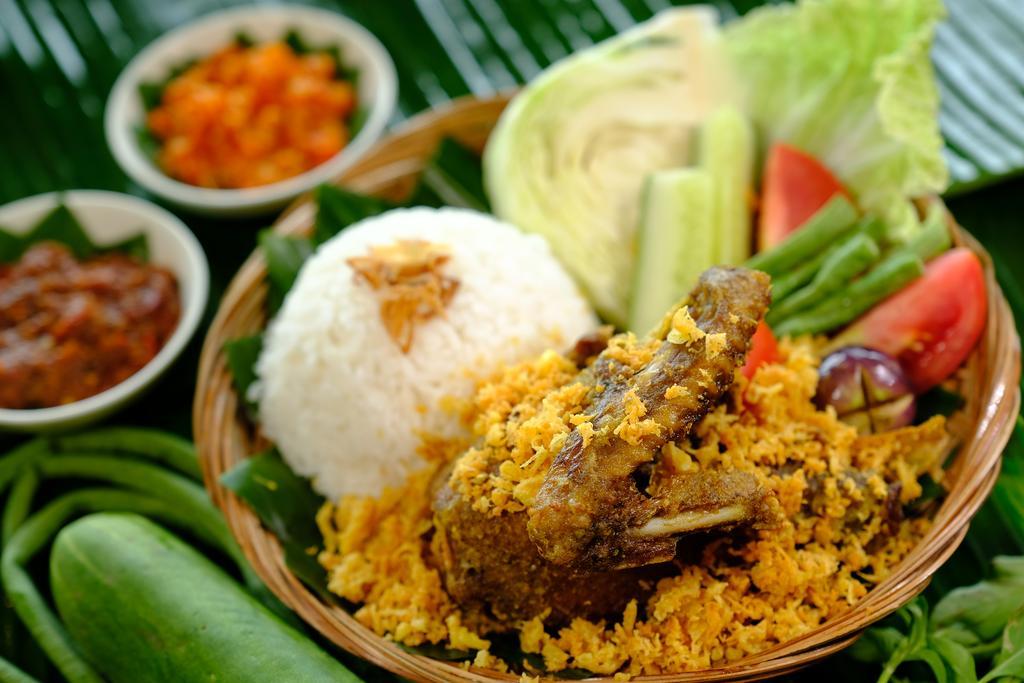 Sintesa Peninsula Hotel Palembang Eksteriør bilde