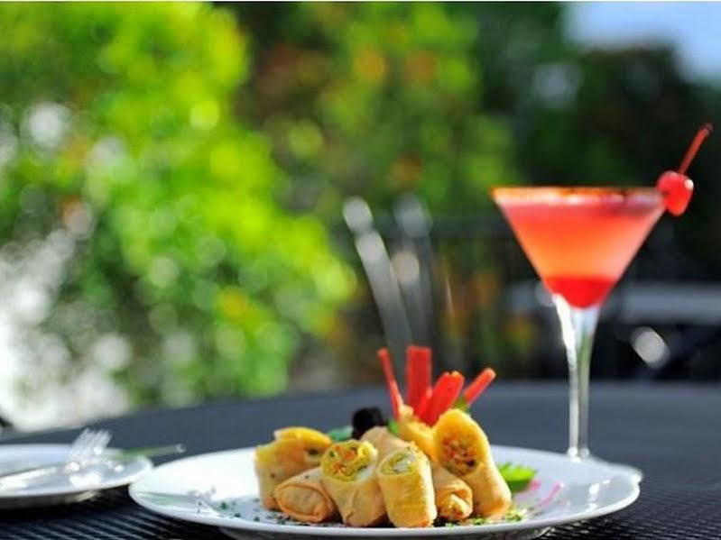 Sintesa Peninsula Hotel Palembang Eksteriør bilde